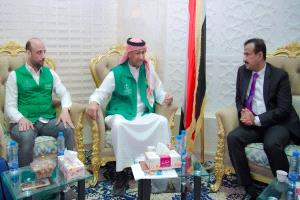 محافظ شبوة يؤكد أهمية الشراكة مع المملكة لتطوير القطاعات الخدمية