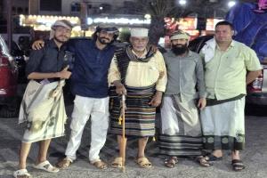 وزير النقل محسن حيدرة يهنئ بلال داؤود بالسلامة ويشكر الخطوط اليمنية على تنازلها عن التعويض"