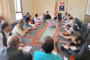 اجتماع بتعز يقر تشكيل لجنة لتحديد كلفة الكهرباء التجاري