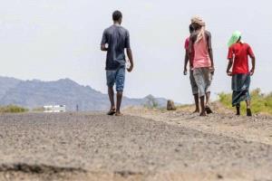 عرفات حمران: عصابات تهريب المهاجرين تضم يمنيين وصوماليين والحوثيون يستغلونهم ويتاجرون بهم