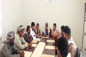 مدير عام مديرية ميفعة يوجه بسرعة إنجاز العمل في دفاعات حماية الأراضي الزراعية في ميفعة القديمة