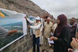 فريق أممي يتفقد أضرار السيول في ريف المخا ويجدد دعمه للمشاريع الزراعية