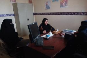 رئيسة اللجنة الوطنية للمرأة فرع أبين تقوم بزيارة إلى مركز المرأة للدراسات والتدريب جامعة أبين
