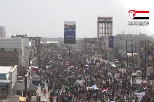 القيادي بالمقاومة الشعبية في المخا الشيخ المنصوب: حشود ساحل تعز رسالة وفاء يمنية للسعودية ودول الخليج