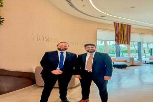 ‏السليماني يلتقي رئيس الفريق السياسي في السفارة البريطانية لبلادنا لبحث “المسار الثالث” وتوسيع الحضور الدولي