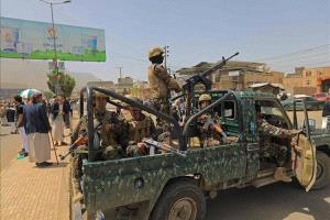 الحو_ثيون يشطبون آلاف الوكالات التجارية ويضغطون على القطاع الخاص