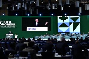 رئيس الفيفا " إنفانتينو " يؤكد مشاركة منتخب إيران في كأس العالم 2026م