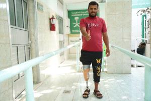 مركز الأطراف الصناعية بعدن يقدم 1968 خدمة طبية وتأهيلية لـ554 مستفيداً خلال مارس الماضي