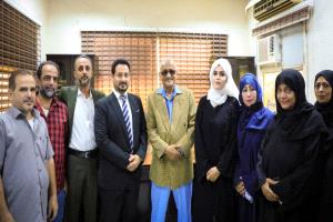 الوكيل محمد سعيد سالم يشرف على مراسيم الاستلام والتسليم للإدارة الجديدة لمكتب الاعلام بالعاصمة المؤقتة عدن