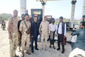 مكتب الصناعة والتجارة بقعطبة ينفذ حملة ميدانية واسعة على محطات الوقود والغاز