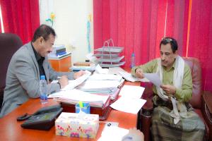 المحافظ بن الوزير يطّلع على مجمل الأوضاع في مديرية عين ويؤكد دعم الاستقرار والتنمية