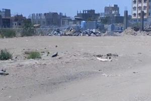 استحداث بناء في مجرى السيول بالحسوة يثير قلق السكان وسط تحذيرات كارثية محتملة