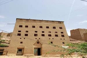 آل بانافع في شبوة يعقبون على خبر تنصيب الكنهوش