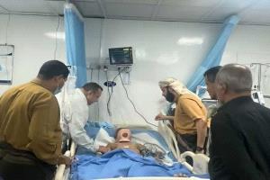 محافظ أبين يطمئن على صحة الأستاذ حسين دحه عقب محاولة اغتياله في مودية