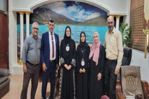 عميد كلية طب الأسنان بجامعة عدن يلتقي ممثلة الصليب الأحمر الدولي لبحث تعزيز التعاون العلمي