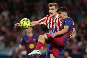 سقوط مدوٍ لبرشلونة في دوري الأبطال.. أتلتيكو يهزمه بثنائية في كامب نو