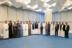 المحرّمي يبحث مع مشايخ وقيادات أبين في الرياض تعزيز الأمن والاستقرار والتنمية