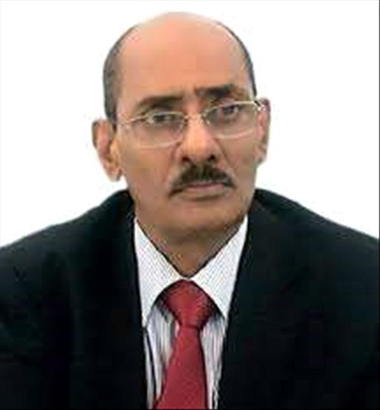 المجيدي يشيد بالقرارات الإصلاحية الجريئة التي اتخذها محافظ عدن ويثمن جهوده الكبيرة 