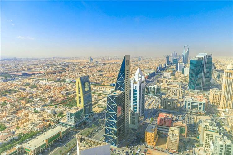 الاقتصاد السعودي ينهي عام 2025 بنمو 4.5 % 