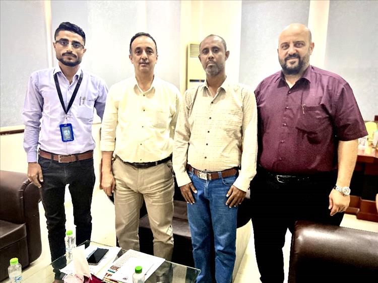 الشعبي يناقش إطلاق منصة "Medicanr" نحو تعزيز التحول الرقمي في القطاع الصحي بعدن