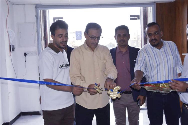 تدشين المخيم الطبي المجاني لأمراض الباطنية في مستشفى الجزيرة بمديرية المنصورة 