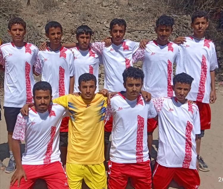 تدشين الأنشطة الرياضية بثانوية خالد بن الوليد برخمة يافع 