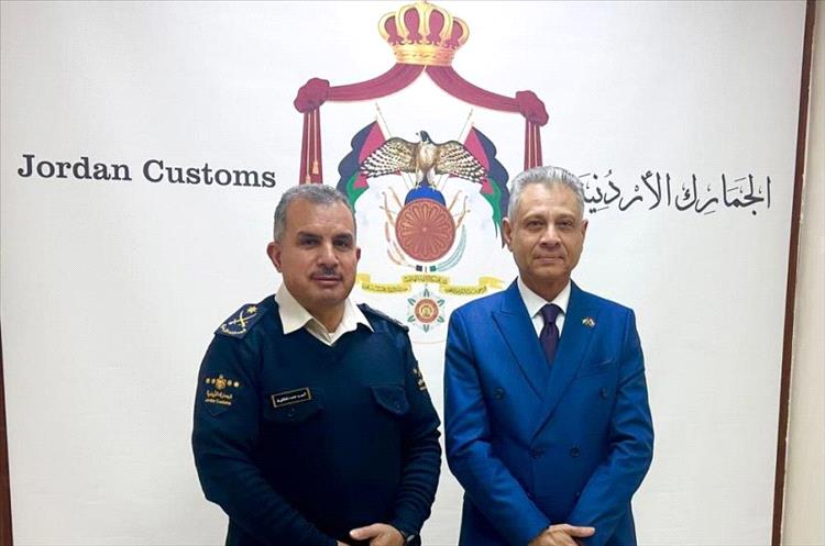 السفير فقيرة يبحث مع مدير عام دائرة الجمارك الاردني تعزيز التعاون في المجال الجمركي 