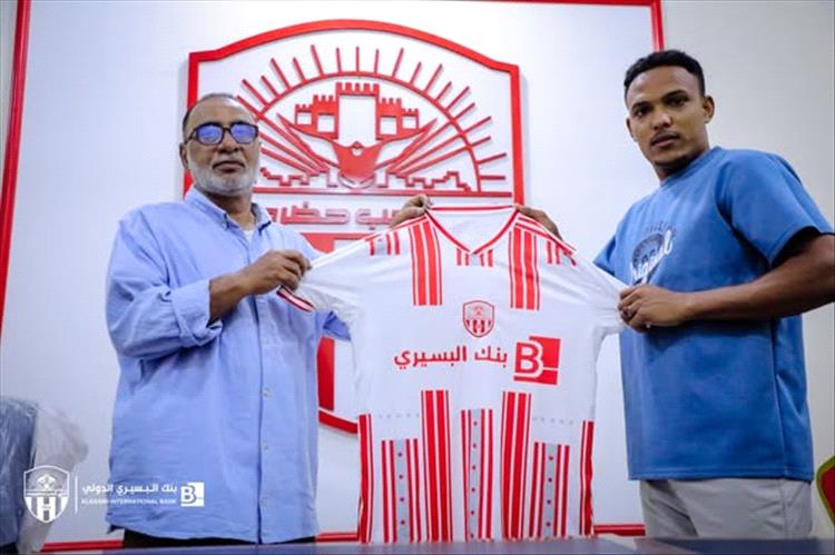 شعب حضرموت يعزز صفوفه بثلاث صفقات نوعية استعداداً للاستحقاقات الكروية القادمة