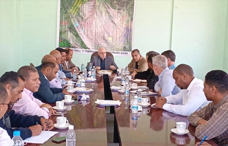 وكيل محافظة تعز يبحث مع المدير القطري لمنظمة 