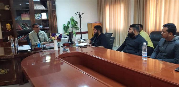 مدير عام مكتب الصحة بلحج يلتقي بوفد جمعية الرحمة ويناقش معهم عملية تنفيذ مخيم العيون بمستشفى الوهط