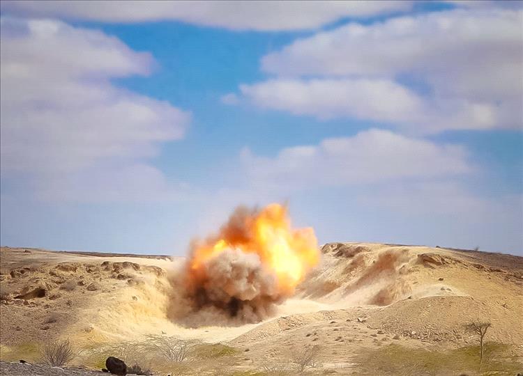 مشروع «مسام» يتلف 1885 لغماً ومخلفات حربية في المكلا