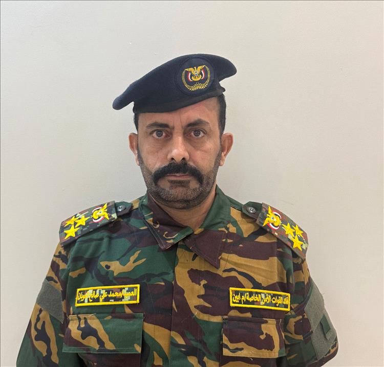 العميد محمد العوبان يهنئ وزير الداخلية بتجدد ثقة القيادة السياسية