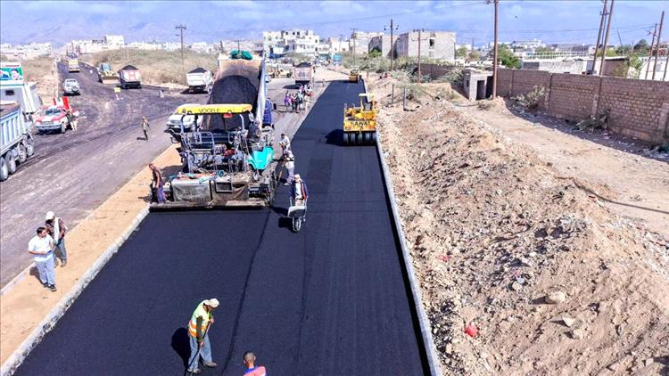 بدعم العميد ناصر عبدربه.. مشاريع استراتيجية تغيّر ملامح التنمية في أبين