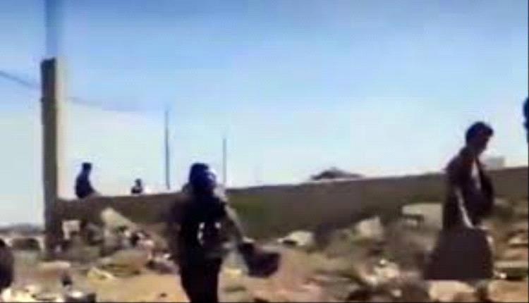 غضب شعبي عقب اعتداء حو-ثي على مسنة في صنعاء