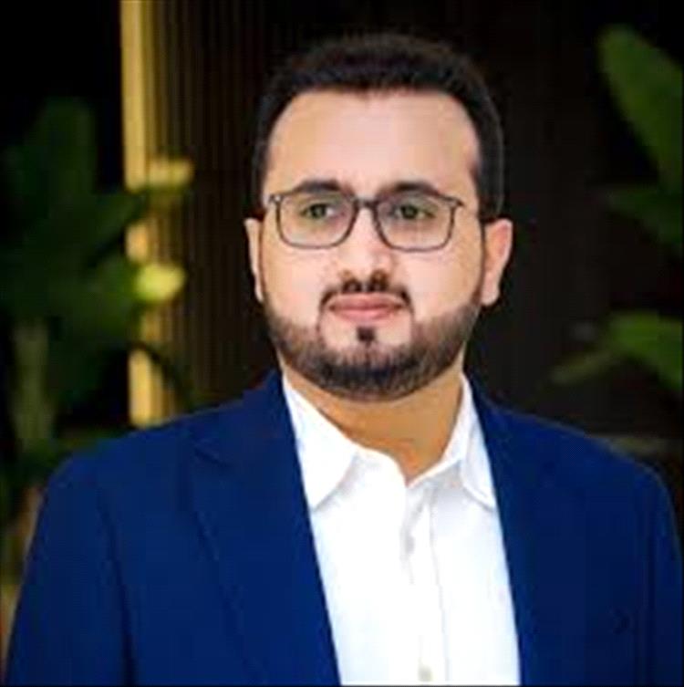 قيادات وموظفو المؤسسة العامة للتأمينات الاجتماعية يهنئون الدكتور سالم العولقي بتعيينه وزيراً للخدمة المدنية والتأمينات