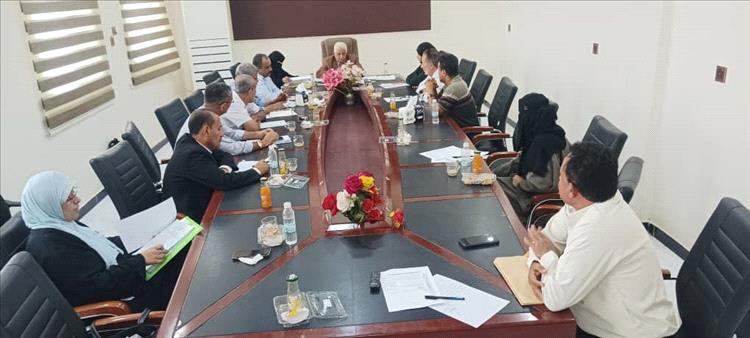 مجلس جامعة لحج يعقد دورته الأولى لشهر يناير 2026 ويناقش عددًا من الموضوعات