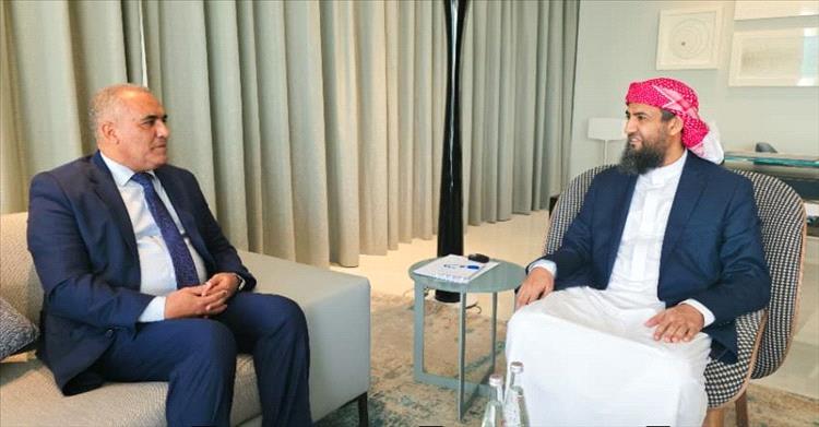 عضو مجلس القيادة المحرّمي يشدد على ضرورة تعزيز الاستقرار في المؤسسات التعليمية