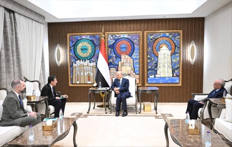 الرئيس العليمي: لا سلام دائم دون دولة واحدة واليمنيون يريدون سلاما مثل أوروبا