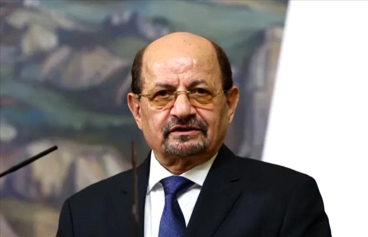 رئيس الوزراء: العودة إلى عدن التزام أخلاقي.. وخطة اقتصادية "صارمة" لمعالجة الأوضاع المعيشية