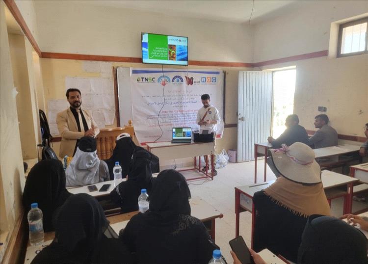 فاجعة في مأرب.. حريق يلتهم مركزاً تجارياً ويخلف ضحايا وإصابات واسعة