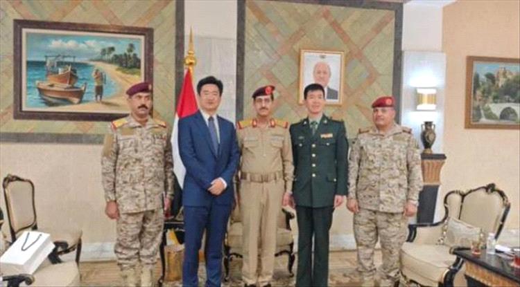 الصين تجدد دعمها الإنساني وتؤكد مساندة الحكومة اليمنية 