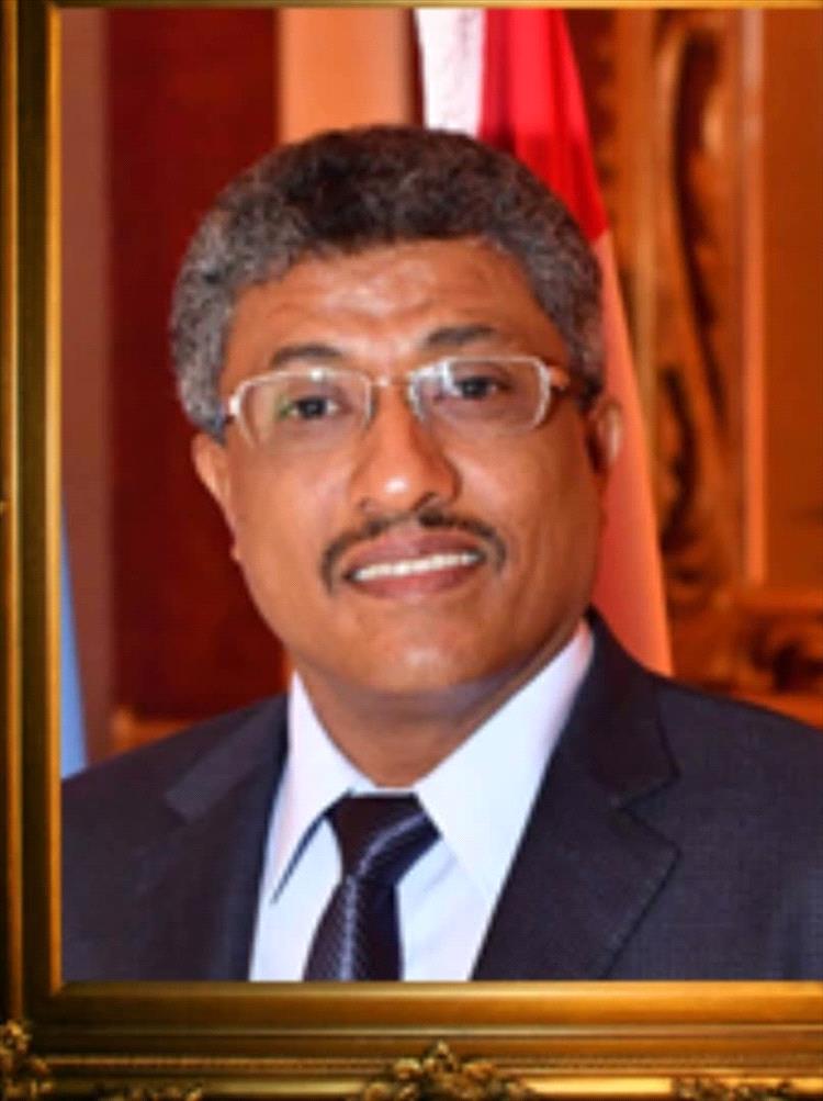 بن سنكر يعلن الجاهزية التامة لانطلاق "نسخة العشرين" من بطولة خماسي المؤسسات بعدن