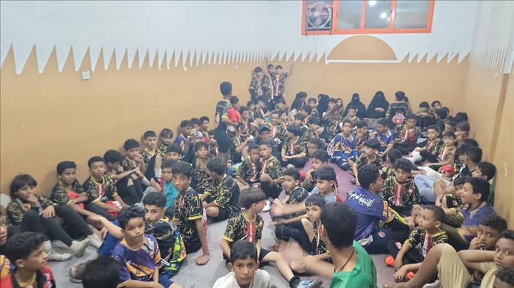 استنفار أمني في كريتر عقب اشتباكات قرب بوابة معاشيق وإغلاق الطرق المؤدية إلى المدينة