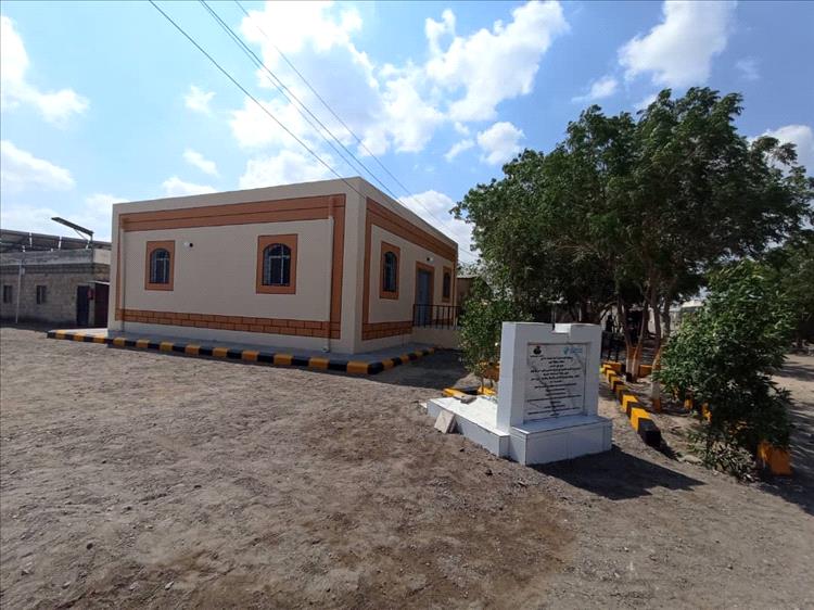 افتتاح مشروع بناء قسم الطوارئ في مخيم خرز للاجئين بمحافظة لحج