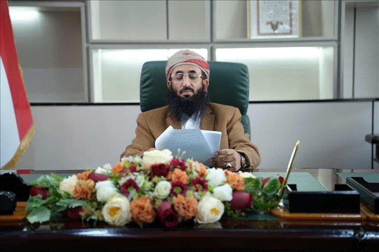 إجراءات حازمة لضبط سوق العمرة وتحديد سقف سعري للبرنامج الاقتصادي