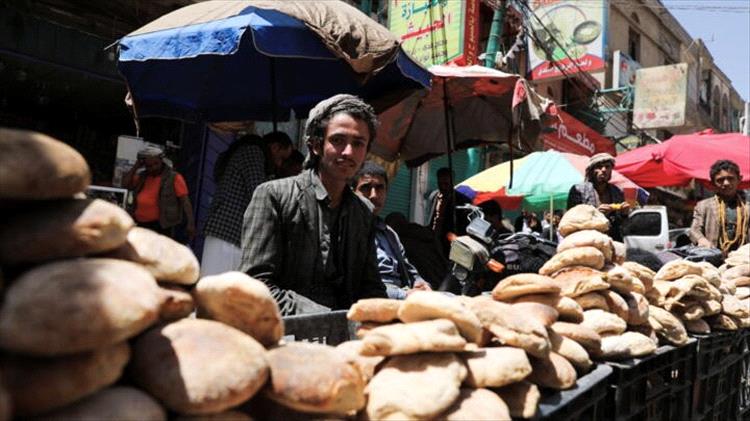 رمضان في صنعاء.. أسواق راكدة وأعباء معيشية تثقل كاهل المواطن