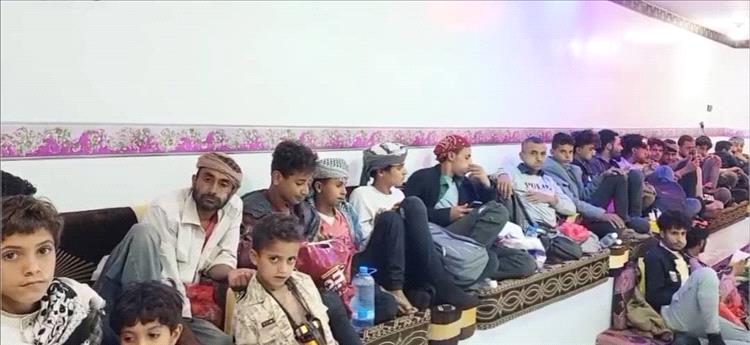 مجلس الشيخ يحيى مثنى هرهره يحيي ليالي رمضان بالمسابقات الثقافية