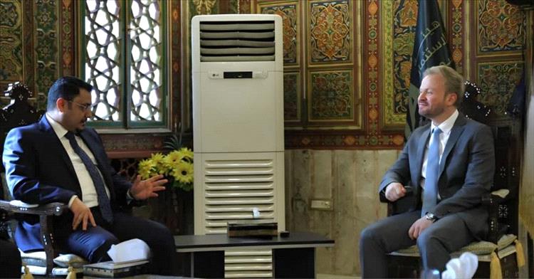 بعكر يبحث مع رئيس هيئة الاستثمار السورية تعزيز التعاون الاقتصادي