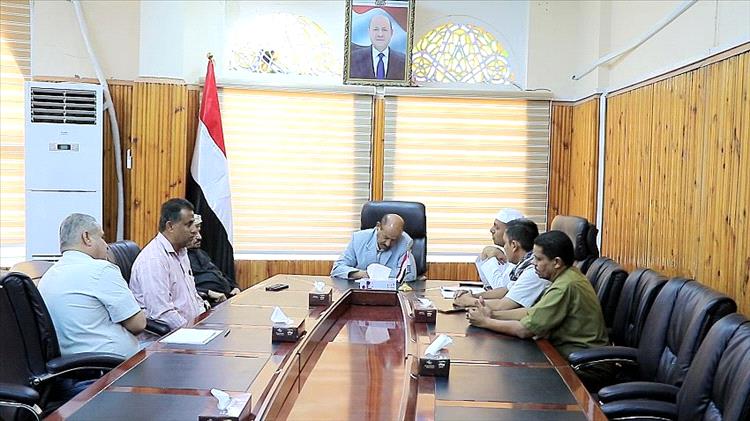 الوكيل بارباع يشيد بالدور الحيوي الذي تضطلع به إذاعة سيئون