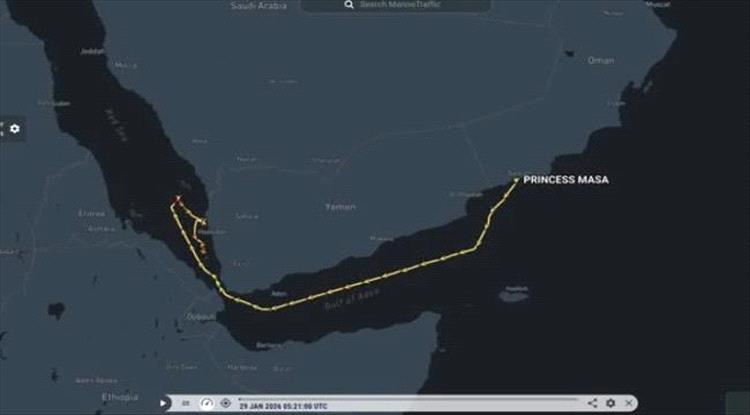 نشاط تهريب متصاعد نحو موانئ الحديدة